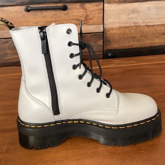DR. Martens White Jadon Platform Boots Size 10 - Picture 7 of 12
